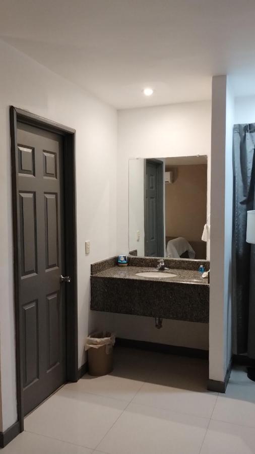 Hotel El Rancho Sabinas Hidalgo المظهر الخارجي الصورة
